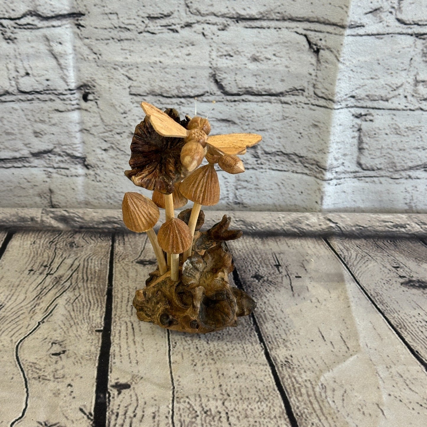 2 Bees On Mushroom Stand Parasite Wood Ornament Natural Carving Wooden Standing