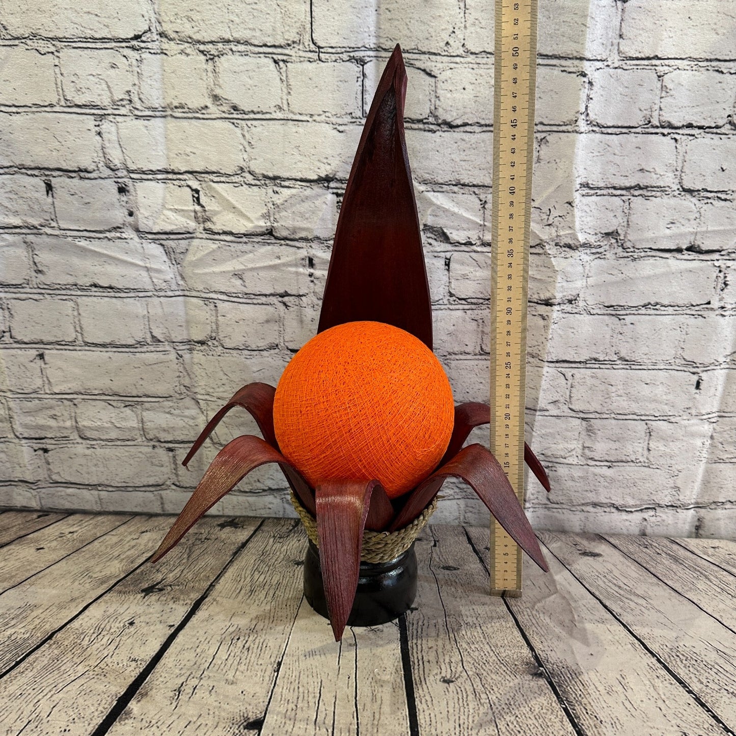Orange Red Leaf Natural 50cm Tall Leaf Lamp Twist LED UK Mains Plug Design 10