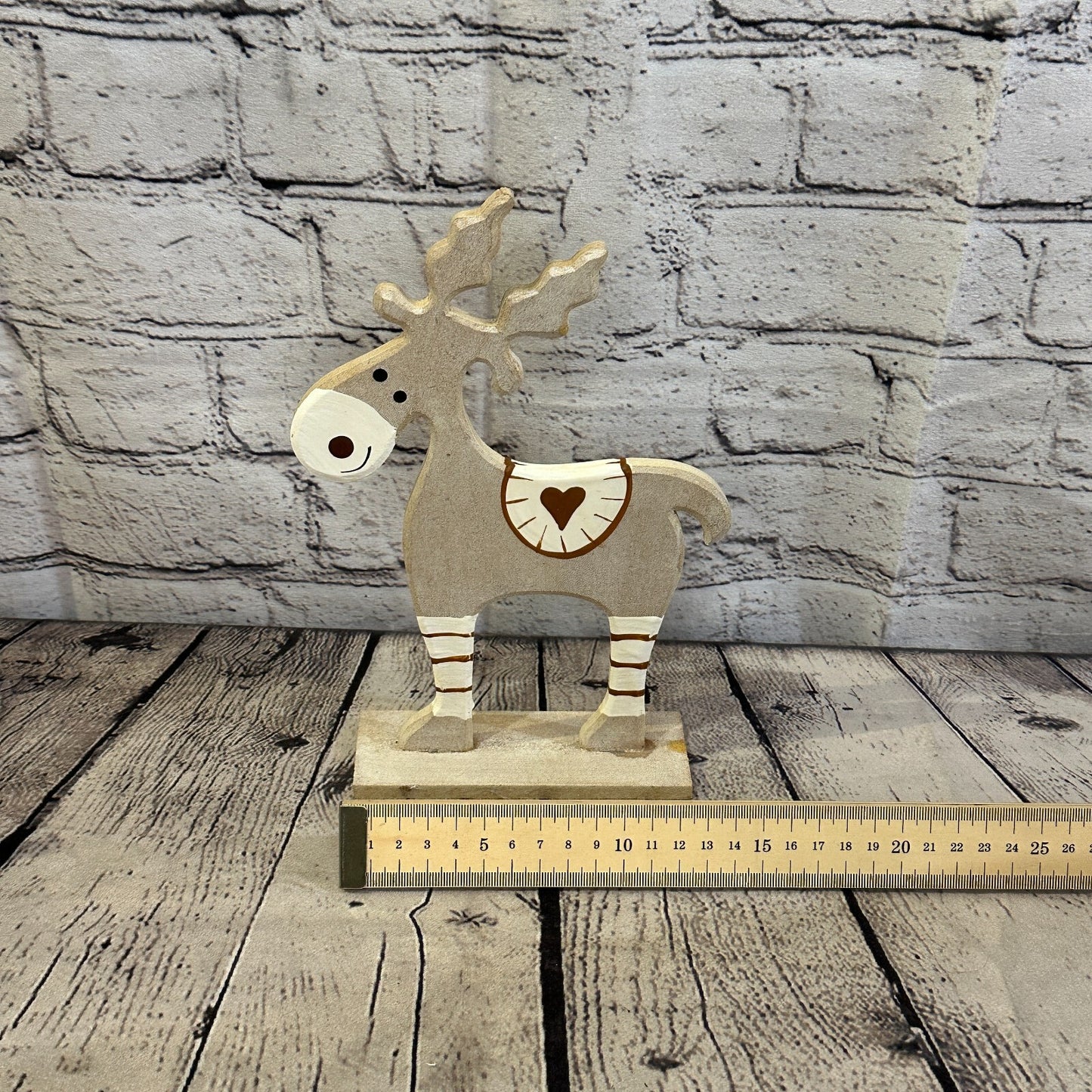 25cm x 20cm Grey Handcrafted Wood Reindeer Xmas Christmas Ornament Antlers