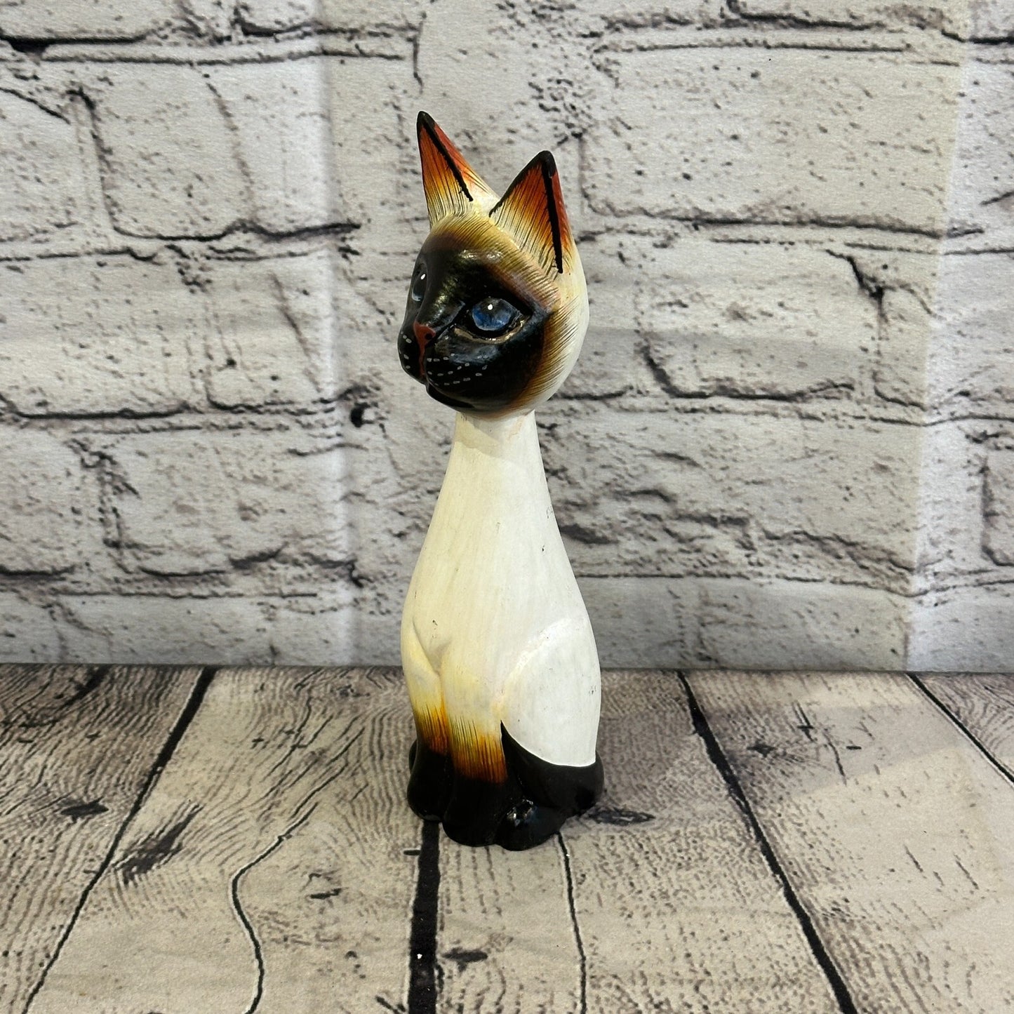 20cm x 7cm Siamese Sitting Bobble Style Painted Wooden Hand Carved Cat Wooden