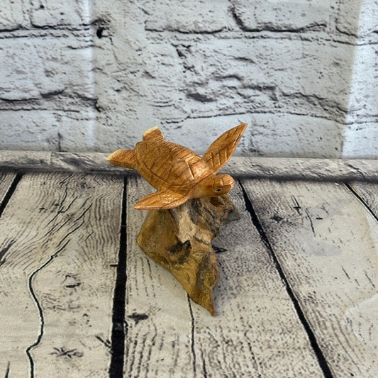 10cm Single Turtle Mushroom Parasite Ornament Natural Carving Fairtrade Wooden