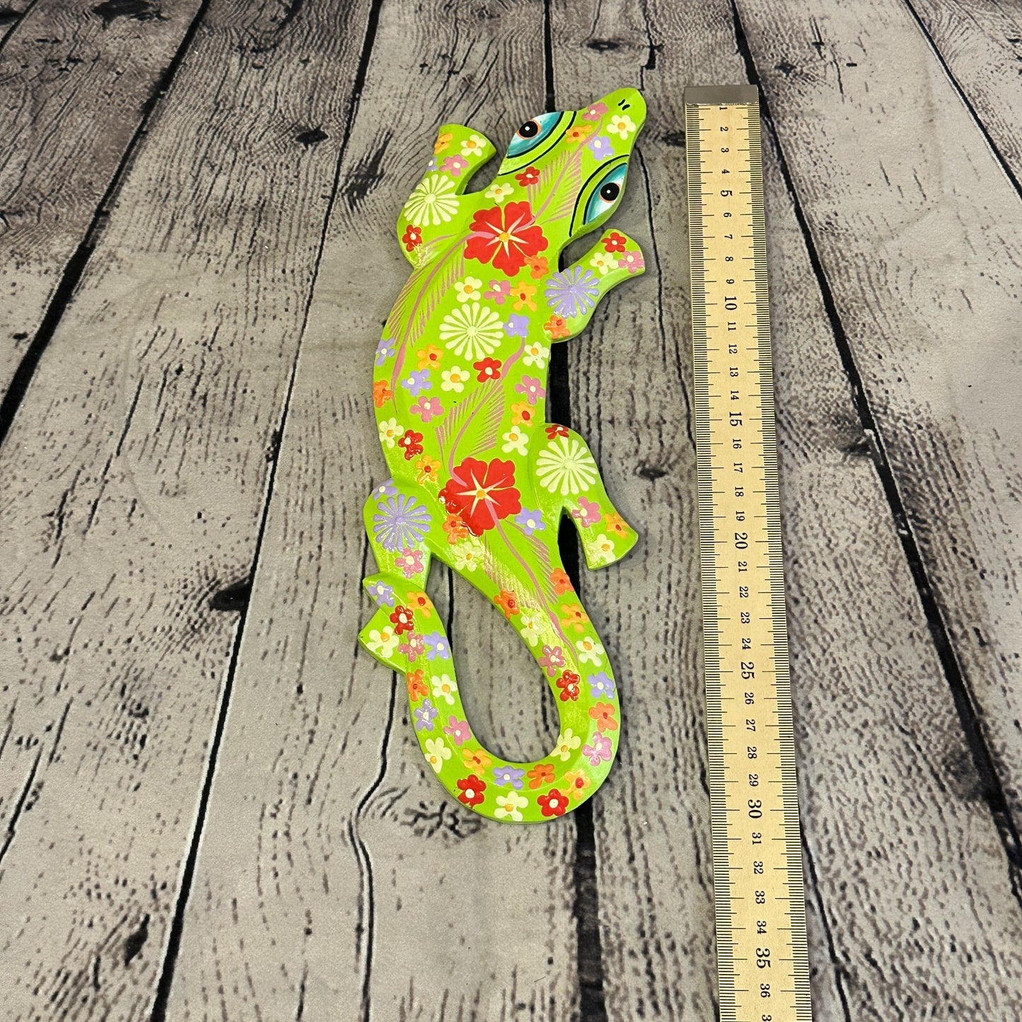30cm Gecko Lizard Green Flower Wood Wall Hanging Wooden Ornaments Carving
