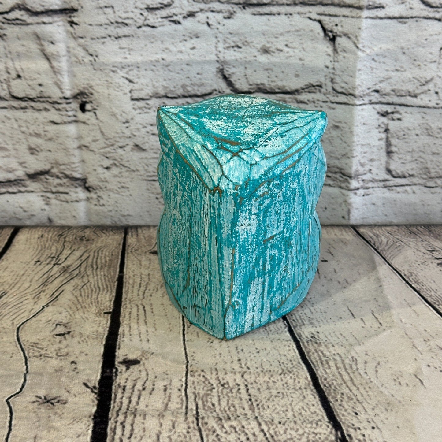 12cm x 10cm Green Flower Wooden Shabby Owl Statue Ornament Fair Trade Handcarved