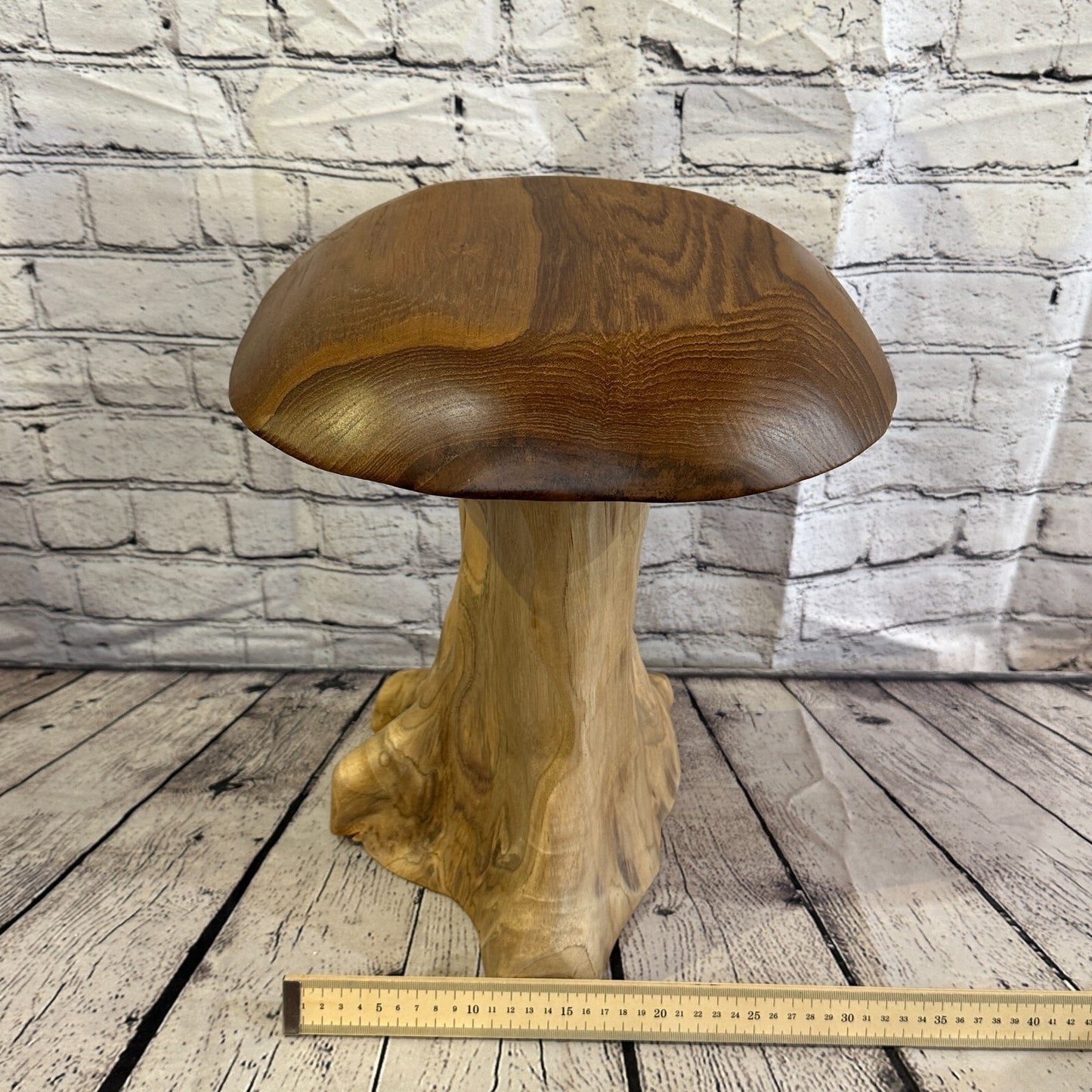 40cm x 30cm Wooden Mushroom Toadstool Sculpture Garden Teak Root Ornament Carved