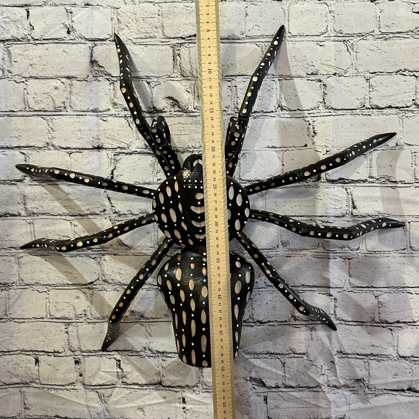 50cm x 45cm Wood Dark Spider Carving Hand Carved Walking Spider Tarantula Statue