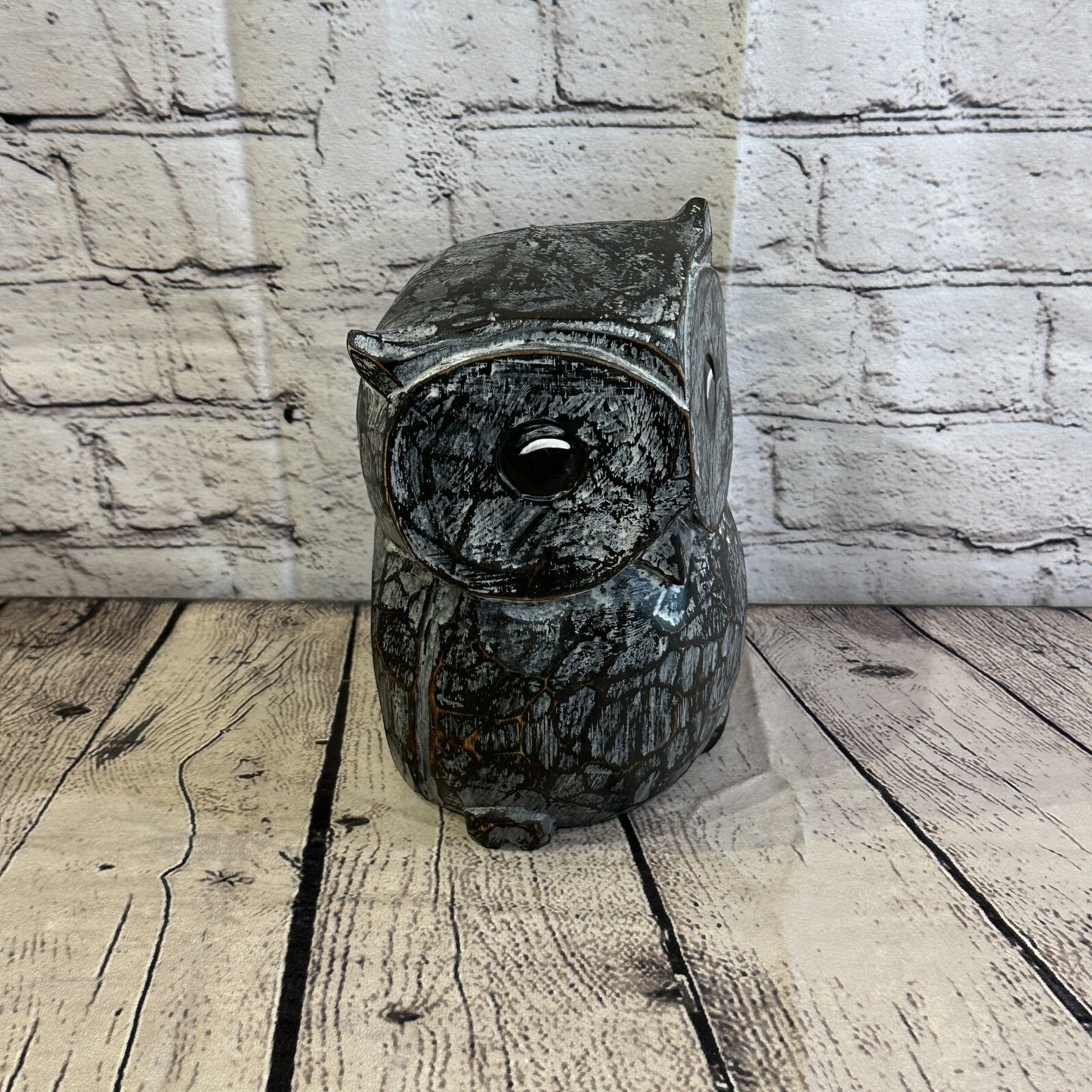 20cm x 15cm Black Flower Wooden Shabby Owl Statue Ornament Fair Trade Handcarved