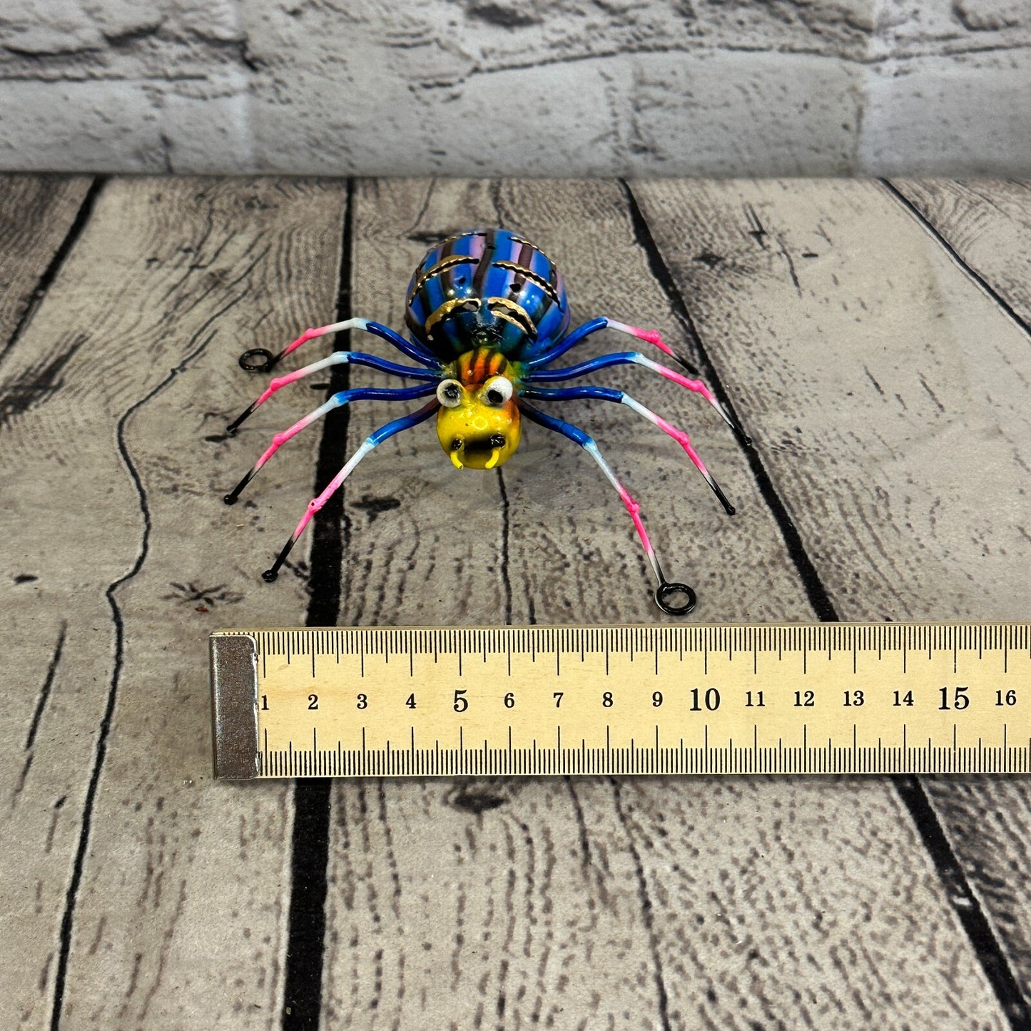 12cm x 8cm Blue Yellow Spider Bug Metal Tin Wall Hanging Ornament Painted Statue