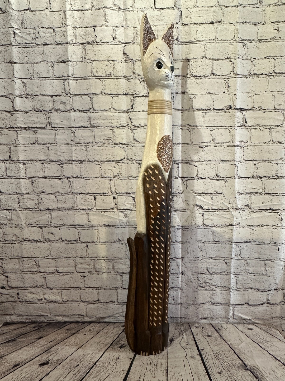 100cm Brown White Flower Wooden Shabby Cat Statue Ornament Fair Trade Handcarved