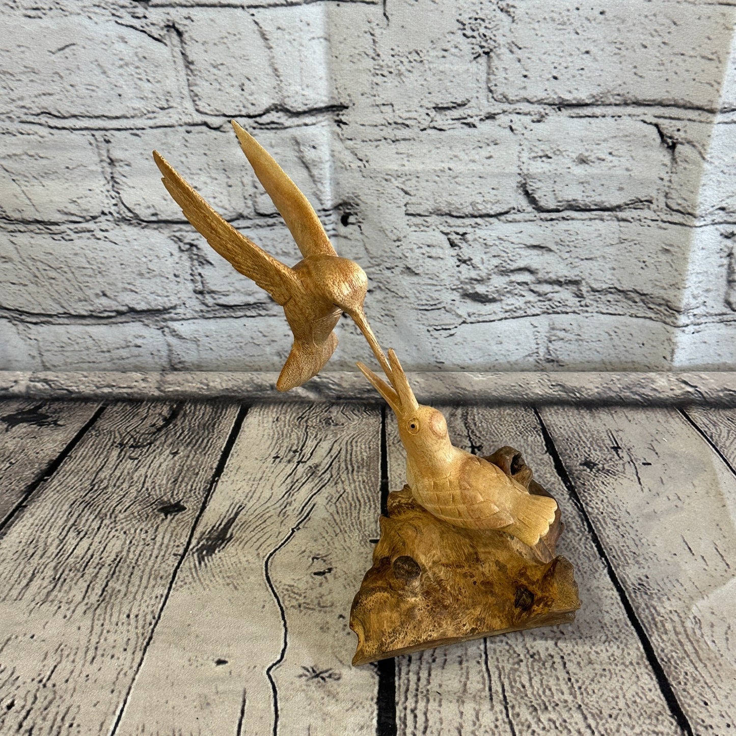 20cm Humming Bird With Baby Mushroom Parasite Ornament Natural Carving Wooden