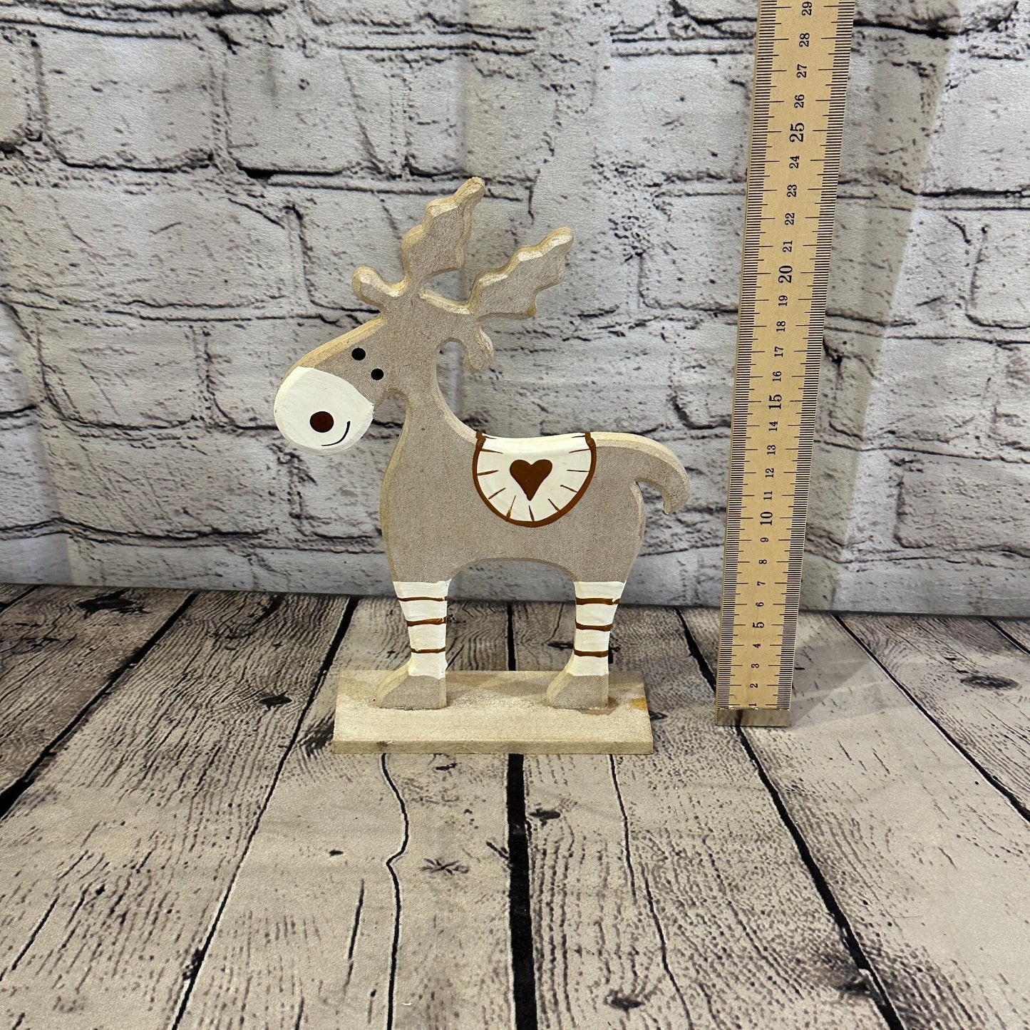 25cm x 20cm Grey Handcrafted Wood Reindeer Xmas Christmas Ornament Antlers