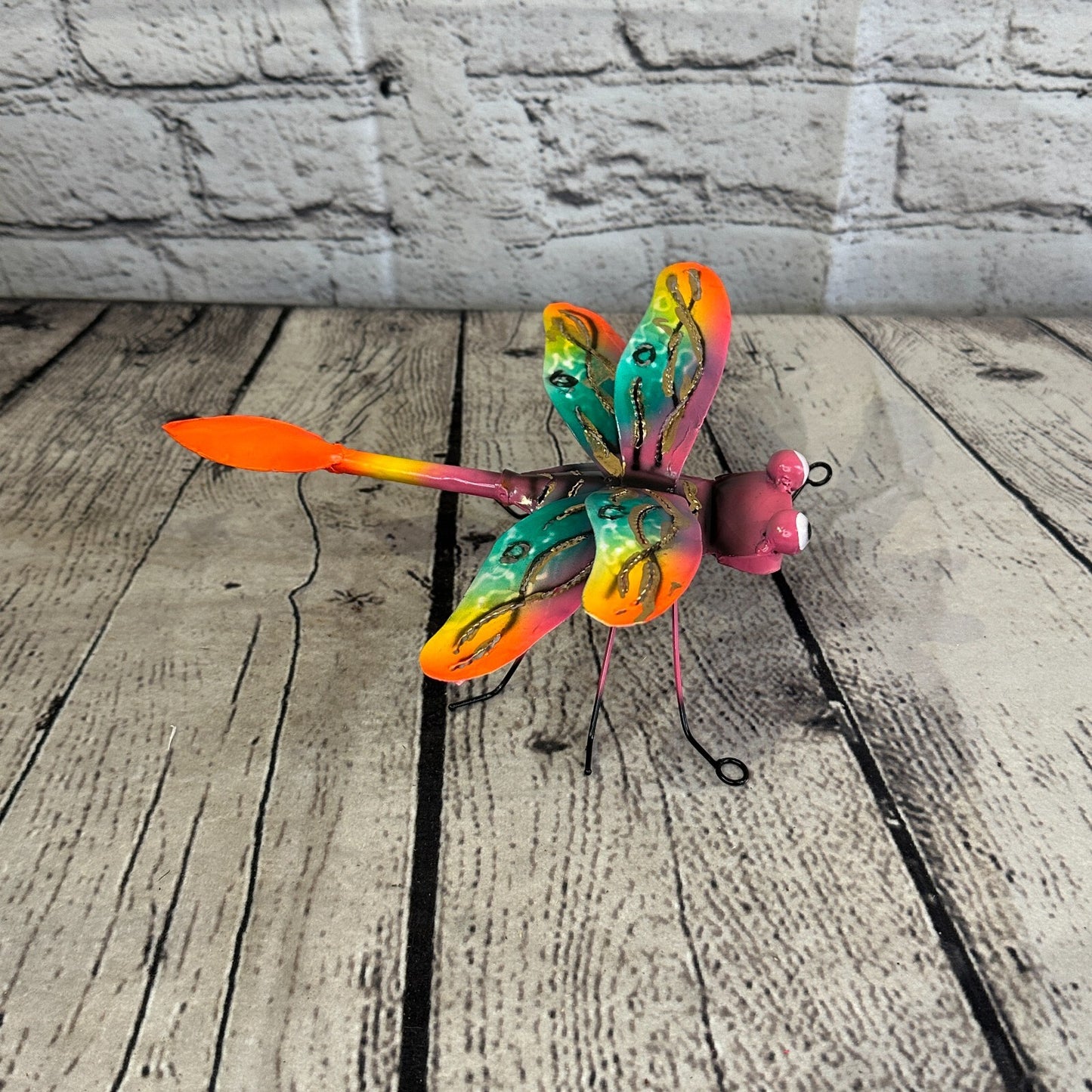20cm x 15cm Orange Dragonfly Bug Metal Tin Wall Hanging Ornament Painted Statue