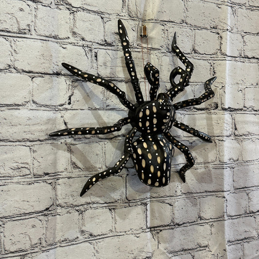 30cm x 25cm Wood Dark Spider Carving Hand Carved Walking Spider Tarantula Statue