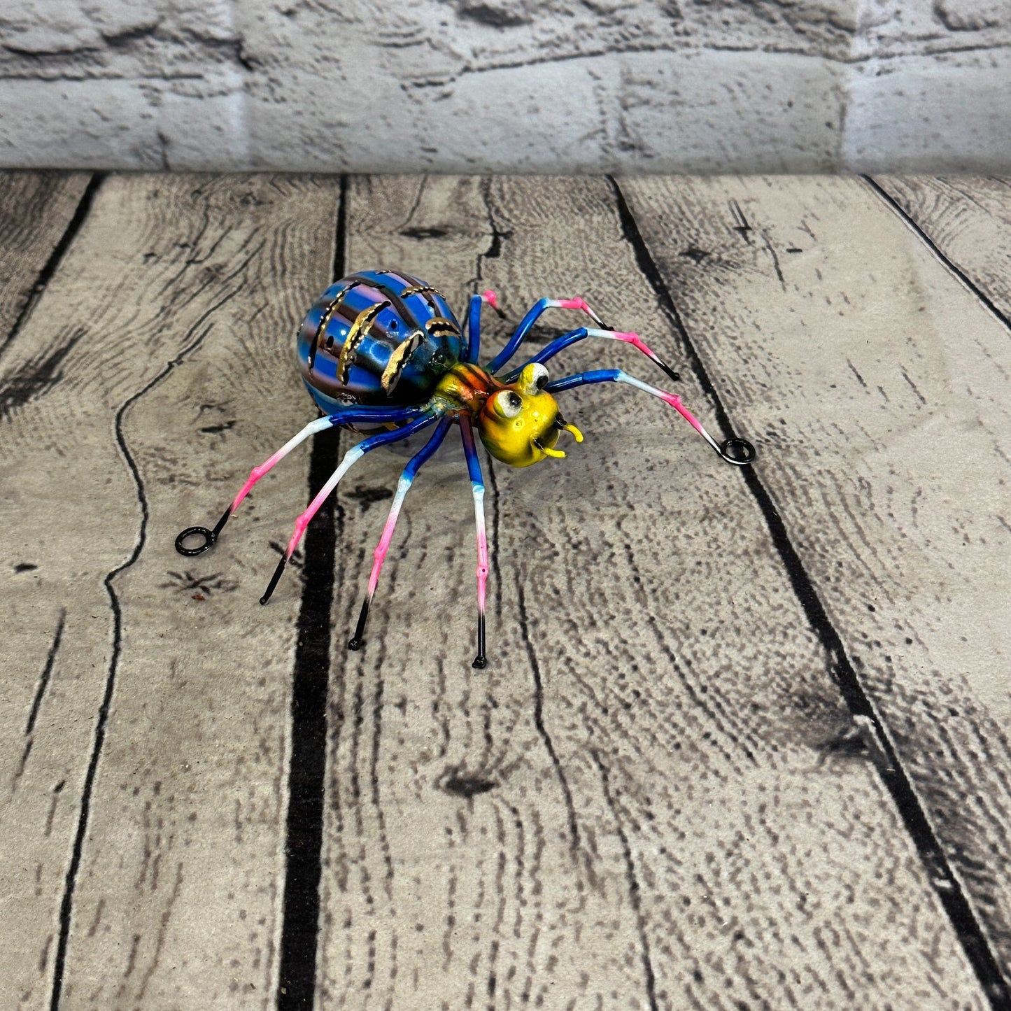 12cm x 8cm Blue Yellow Spider Bug Metal Tin Wall Hanging Ornament Painted Statue