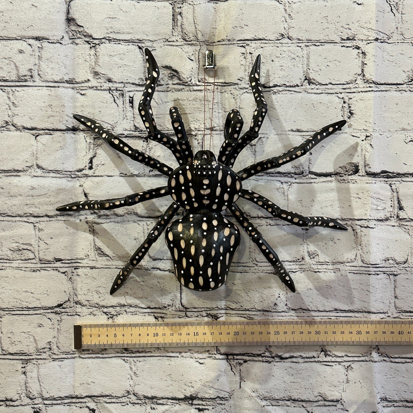 30cm x 25cm Wood Dark Spider Carving Hand Carved Walking Spider Tarantula Statue