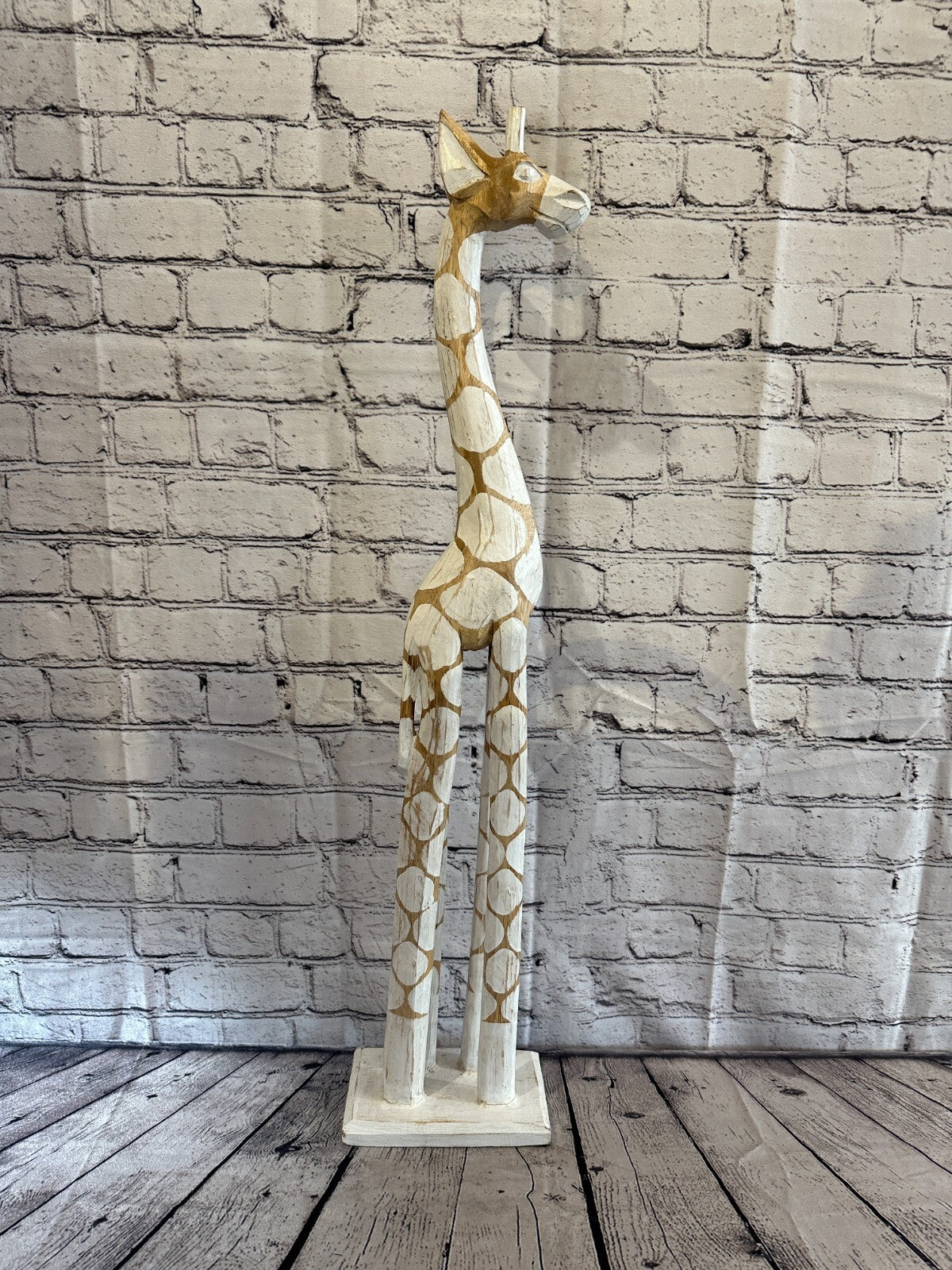 80cm White Dot Painted Wood Giraffe Tall Statue Wood Modern Hand Carved Painted