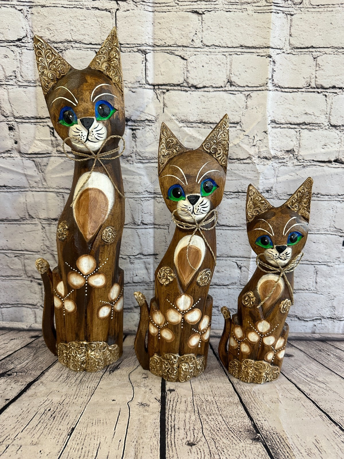 40cm Brown Swirl Flower Wooden Shabby Cat Statue Ornament Fair Trade Handcarved