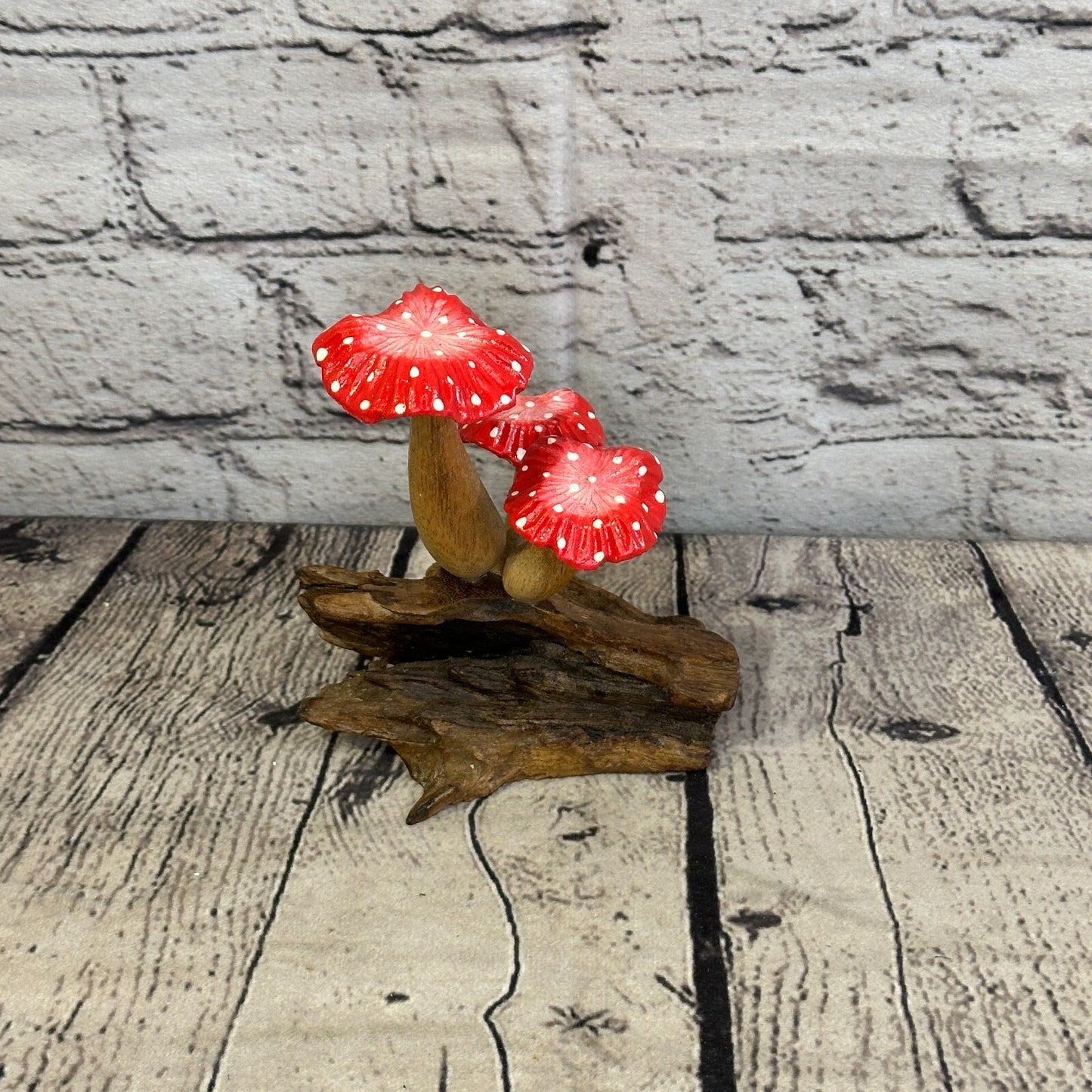 Red Painted Carved Mushrooms Parasite Ornament Natural Carving Fairtrade Wooden