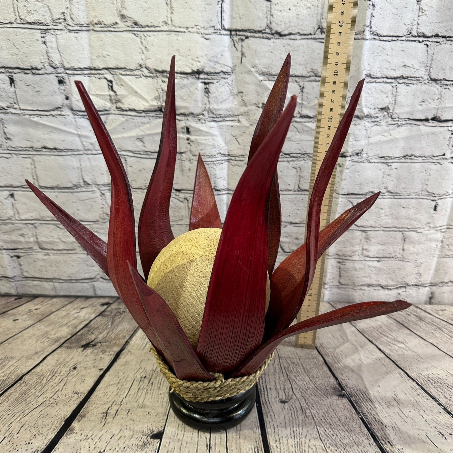 White Red Leaf Natural 45cm Tall Leaf Lamp Twist LED UK Mains Plug Design 6