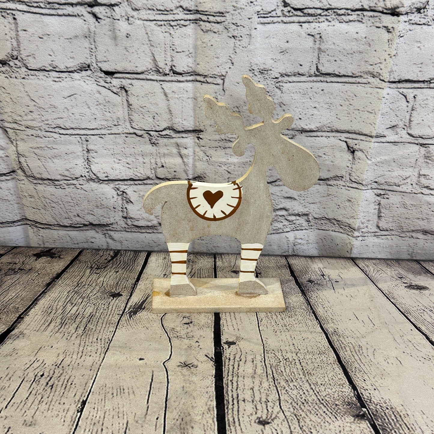 25cm x 20cm Grey Handcrafted Wood Reindeer Xmas Christmas Ornament Antlers
