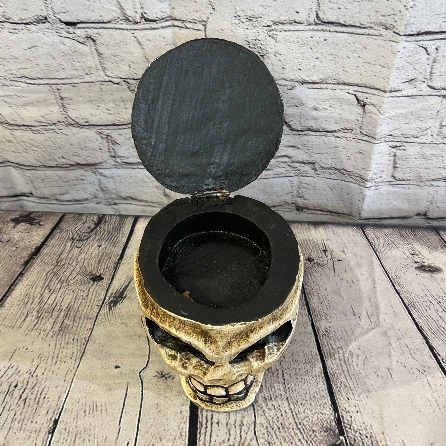 18cm x 12cm Shallow Wooden Gothic Skeleton Skull  Head Coffin Jewellery Box