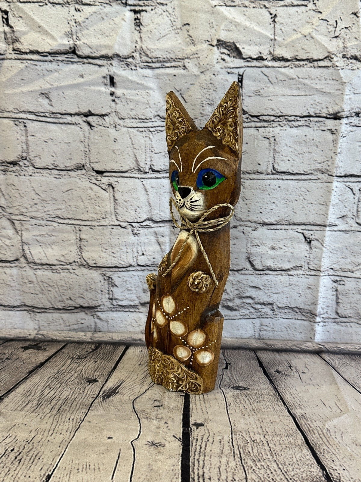 30cm Brown Swirl Flower Wooden Shabby Cat Statue Ornament Fair Trade Handcarved