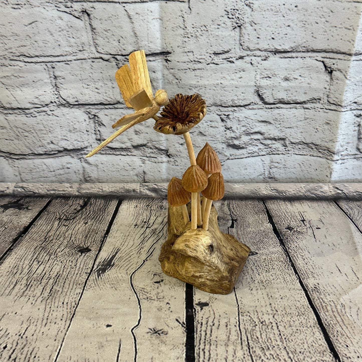 Dragonfly Mushroom Stand Parasite Wood Ornament Natural Carving Wooden Standing