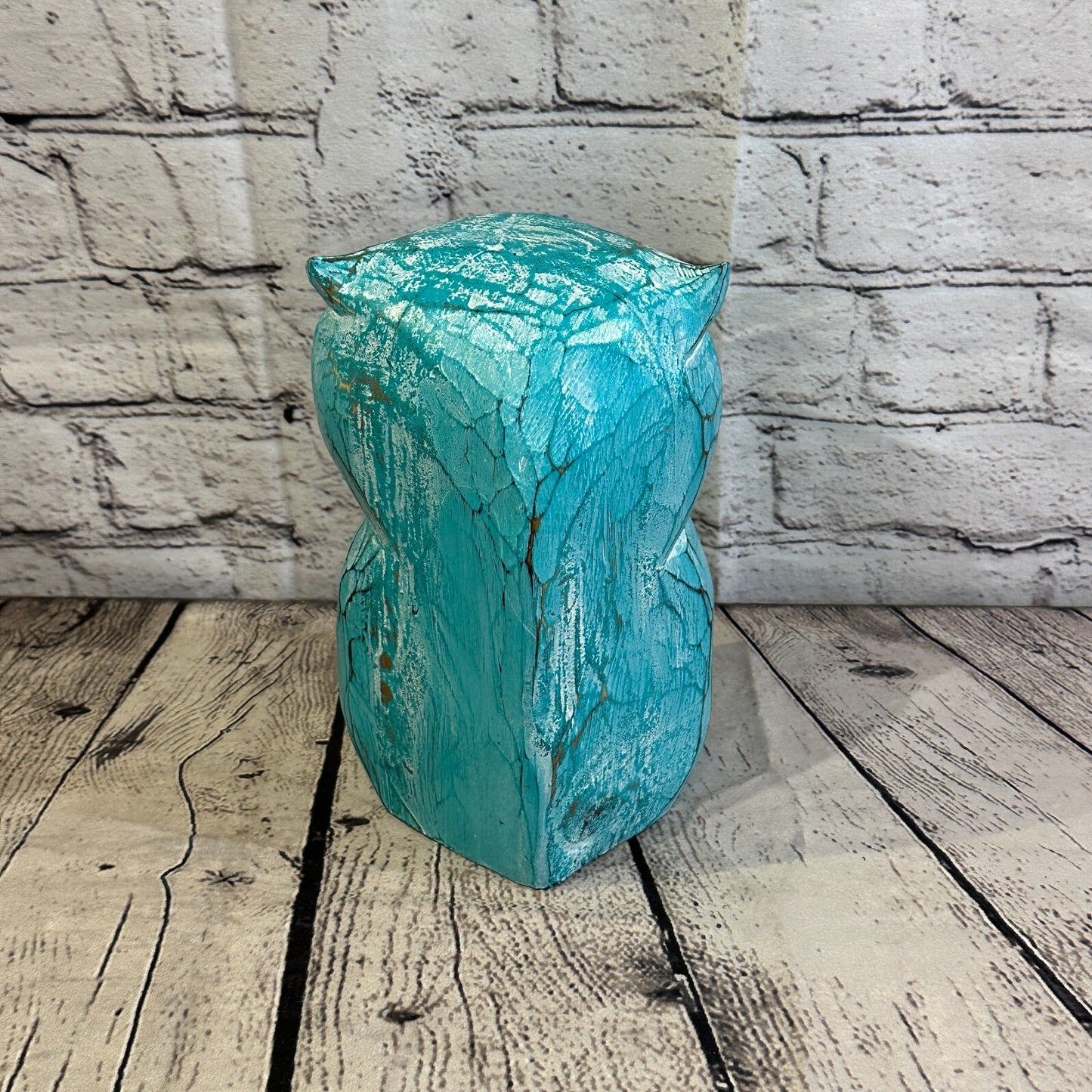 20cm x 15cm Green Flower Wooden Shabby Owl Statue Ornament Fair Trade Handcarved