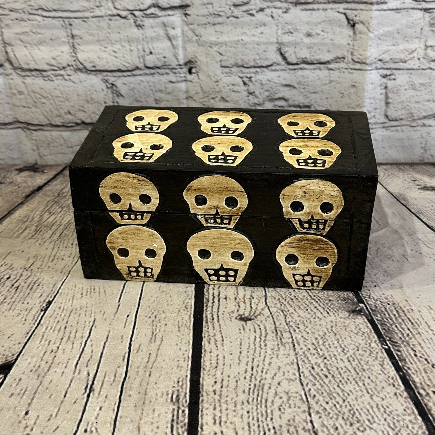 20cm x 10cm x 10cm Square Wooden Gothic Skeleton Skull Coffin Jewellery Box