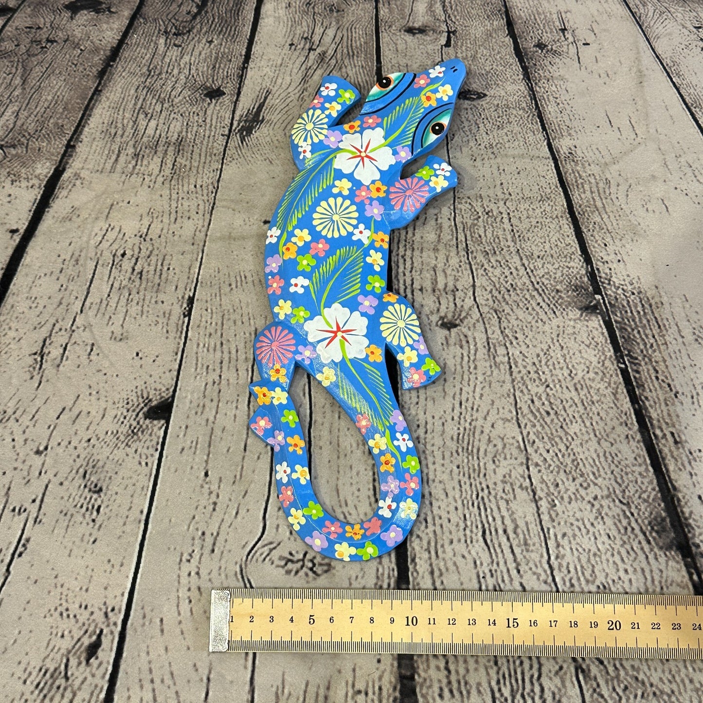 30cm Gecko Lizard Blue Flower Wood Wall Hanging Wooden Ornaments Carving