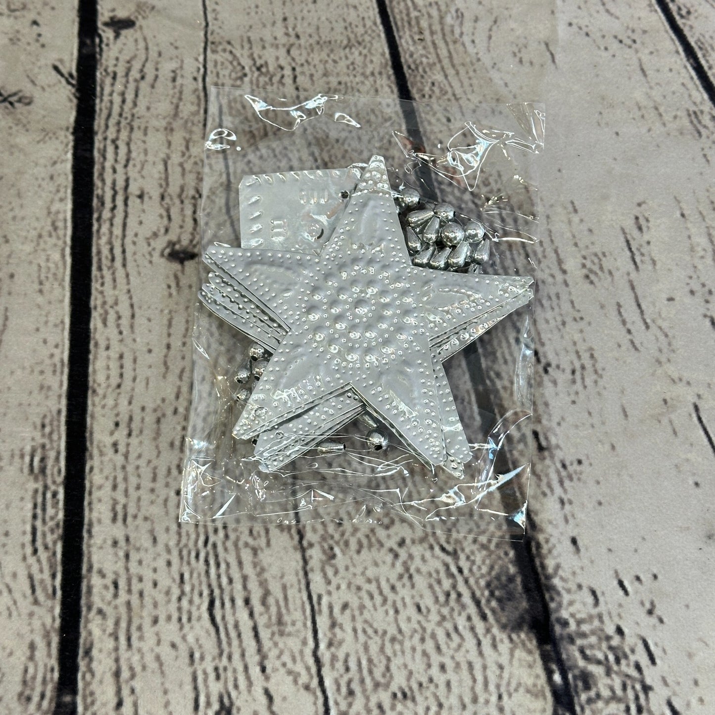 Aluminium Stamped Sitting Star String Wall Hangings Home Decoration