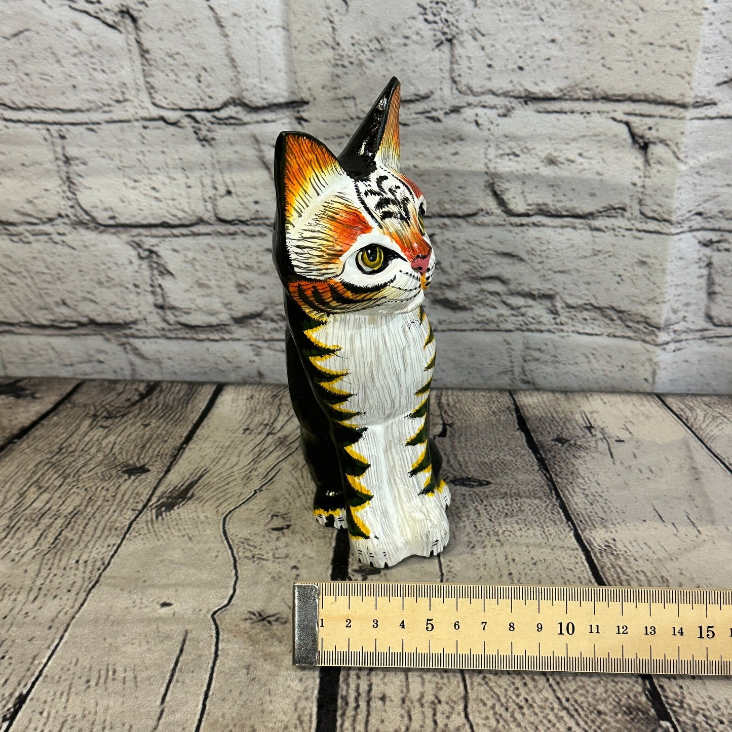 20cm x 10cm Black & White Sitting Style Painted Wooden Hand Carved Cat Wooden