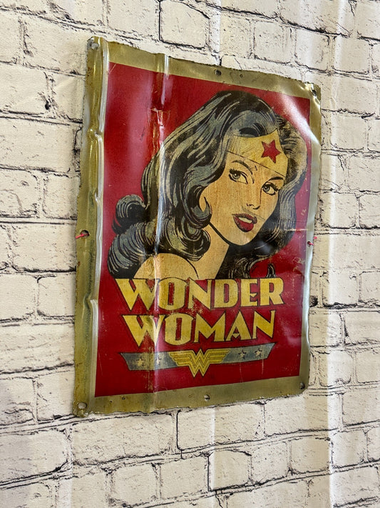 Wonder Woman DC Poster Advert Wall Plaque 42cm x 36cm Vintage Retro Tin Sign