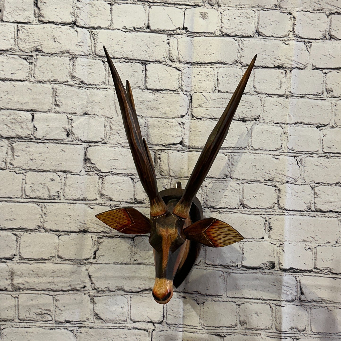 45cm x 25cm Brown Painted Wood Mounted Deer Head Wall Mounted Art Large Shabby