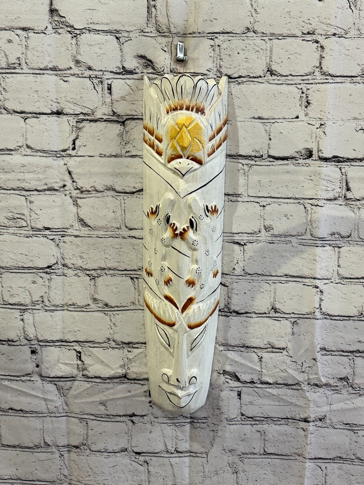 50cm White Gecko Hand Carved Fair Trade Wooden Animal Wall Art Hang Mask
