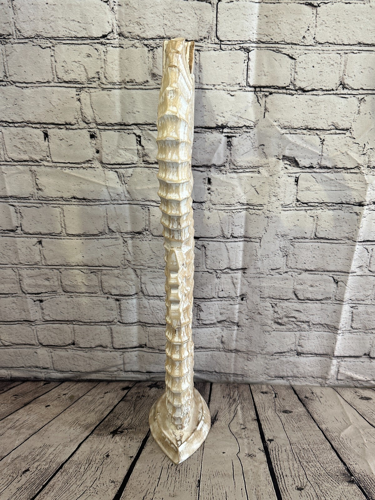 60cm White Plain Wooden Shabby Seahorse Statue Ornament Fair Trade Handcarved