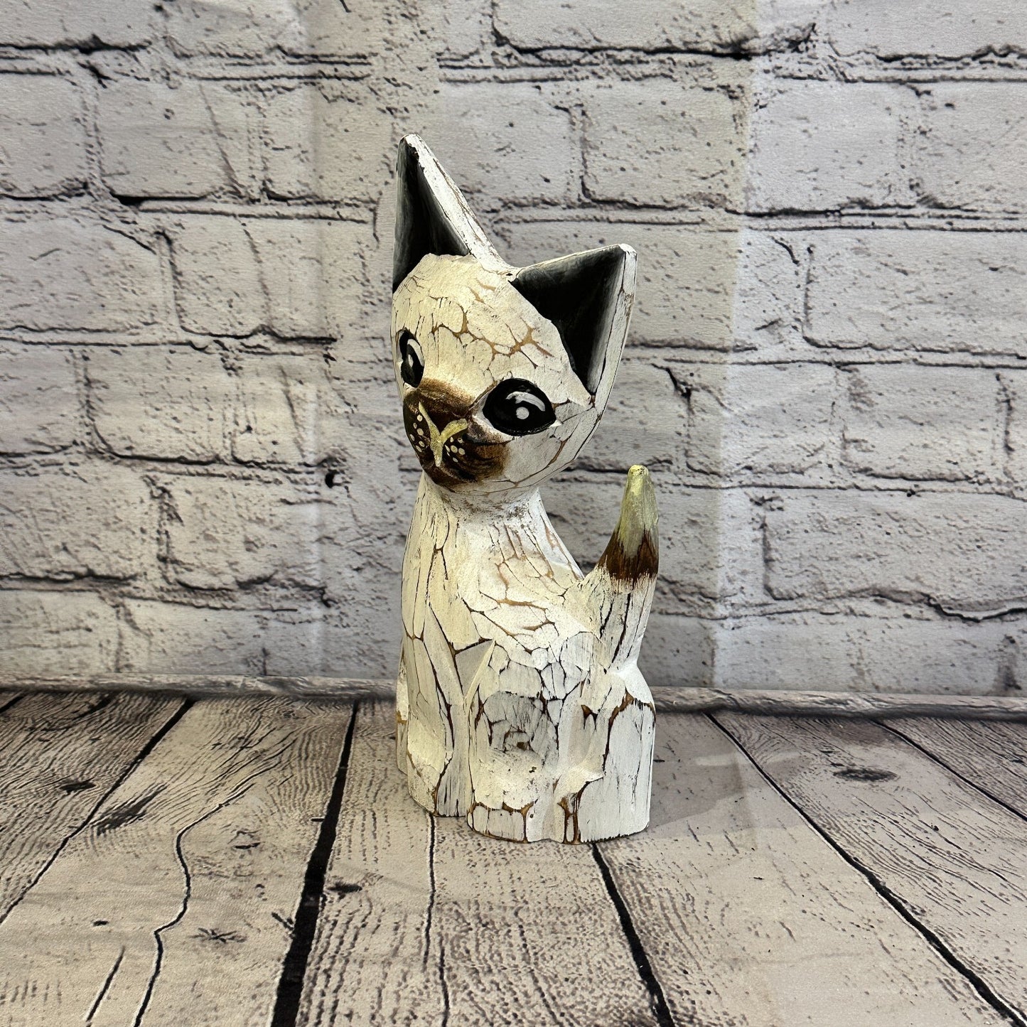 25cm x 10cm White Flower Wooden Shabby Cat Statue Ornament Fair Trade Handcarved