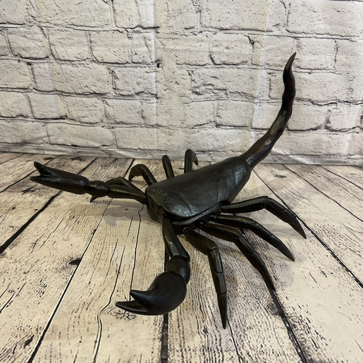 40cm x 30cm Wooden Scorpion Carving Hand Carved Walking Spider Tarantula Statue