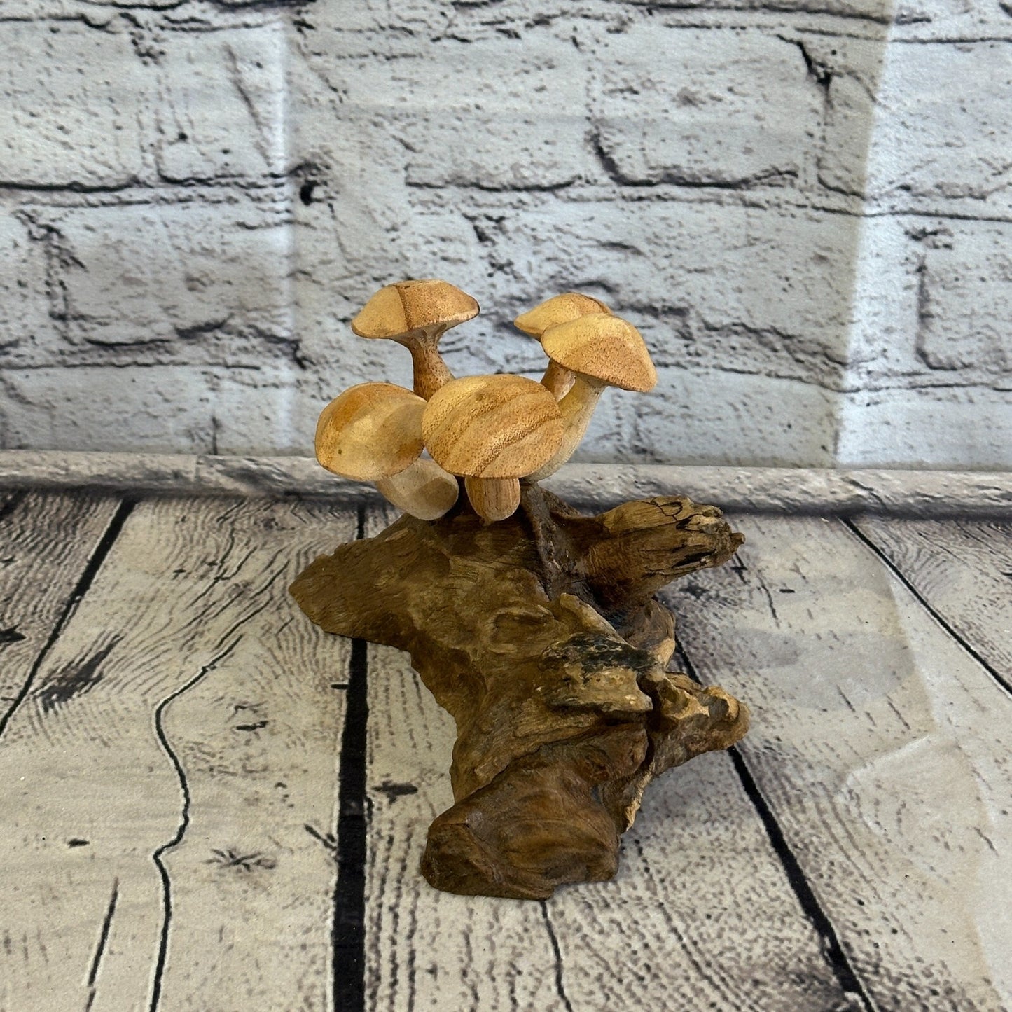 Five Button Mushrooms Parasite Ornament Natural Carving Fairtrade Wooden