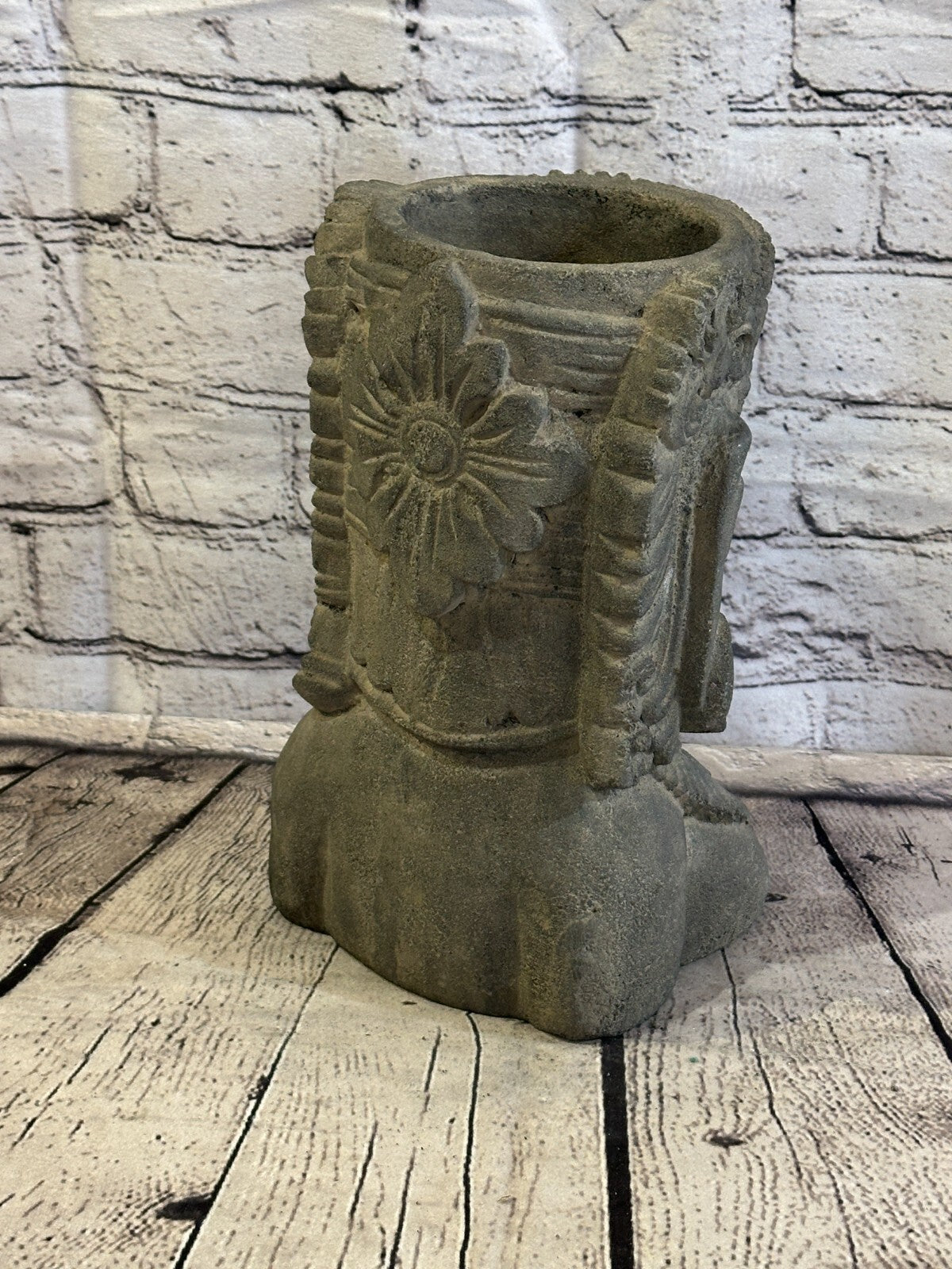 Thai Buddha Head Stone Garden Pot 25cm x 15cm Ornament Indoor Statue Hindu