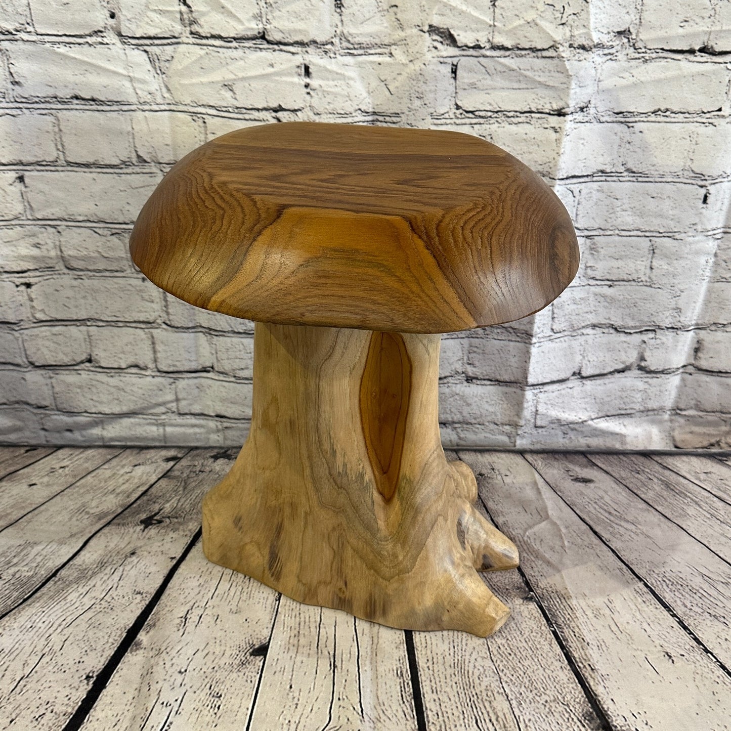 40cm x 30cm Wooden Mushroom Toadstool Sculpture Garden Teak Root Ornament Carved