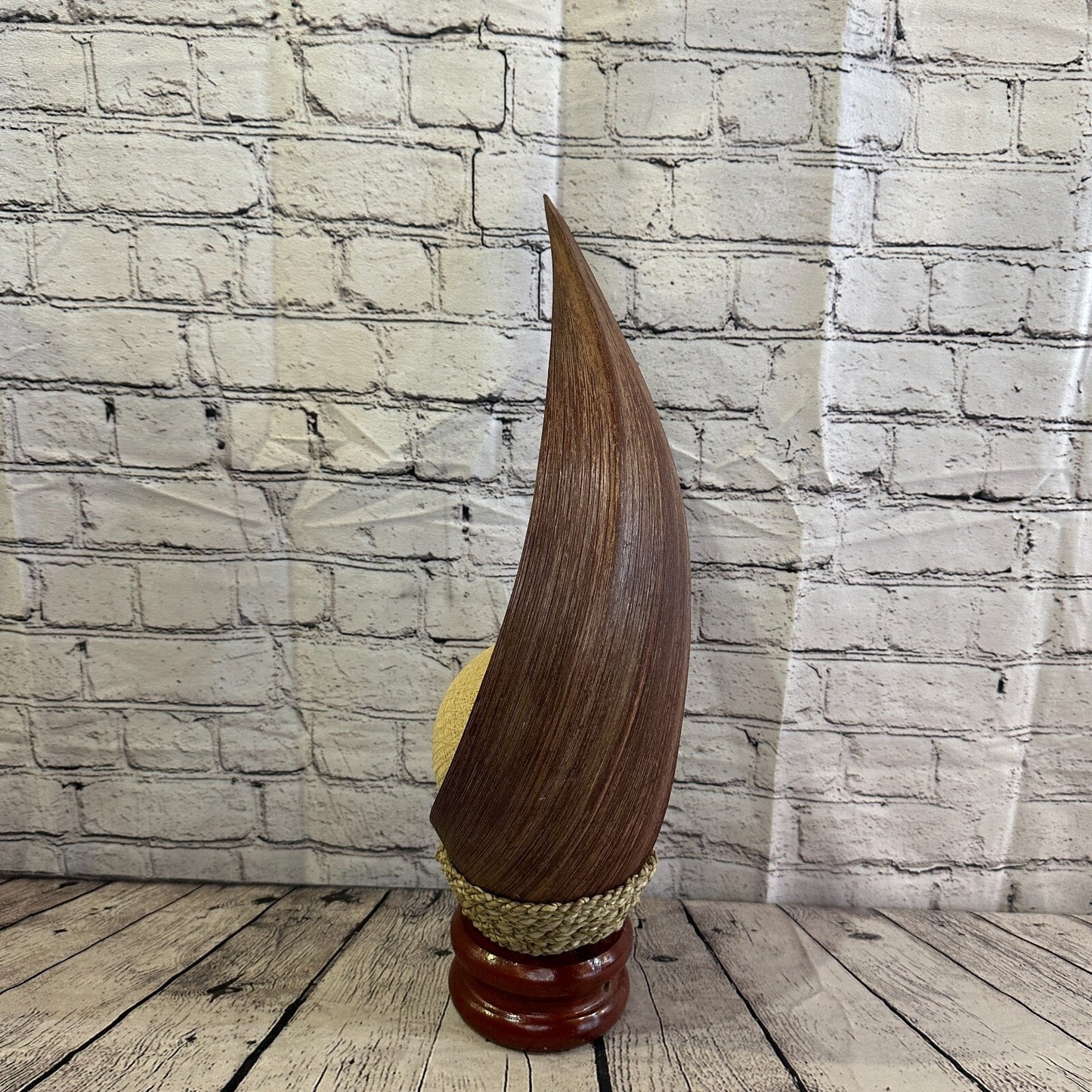 White Light Brown Natural 60cm Tall Leaf Lamp Twist LED UK Mains Plug Design 4