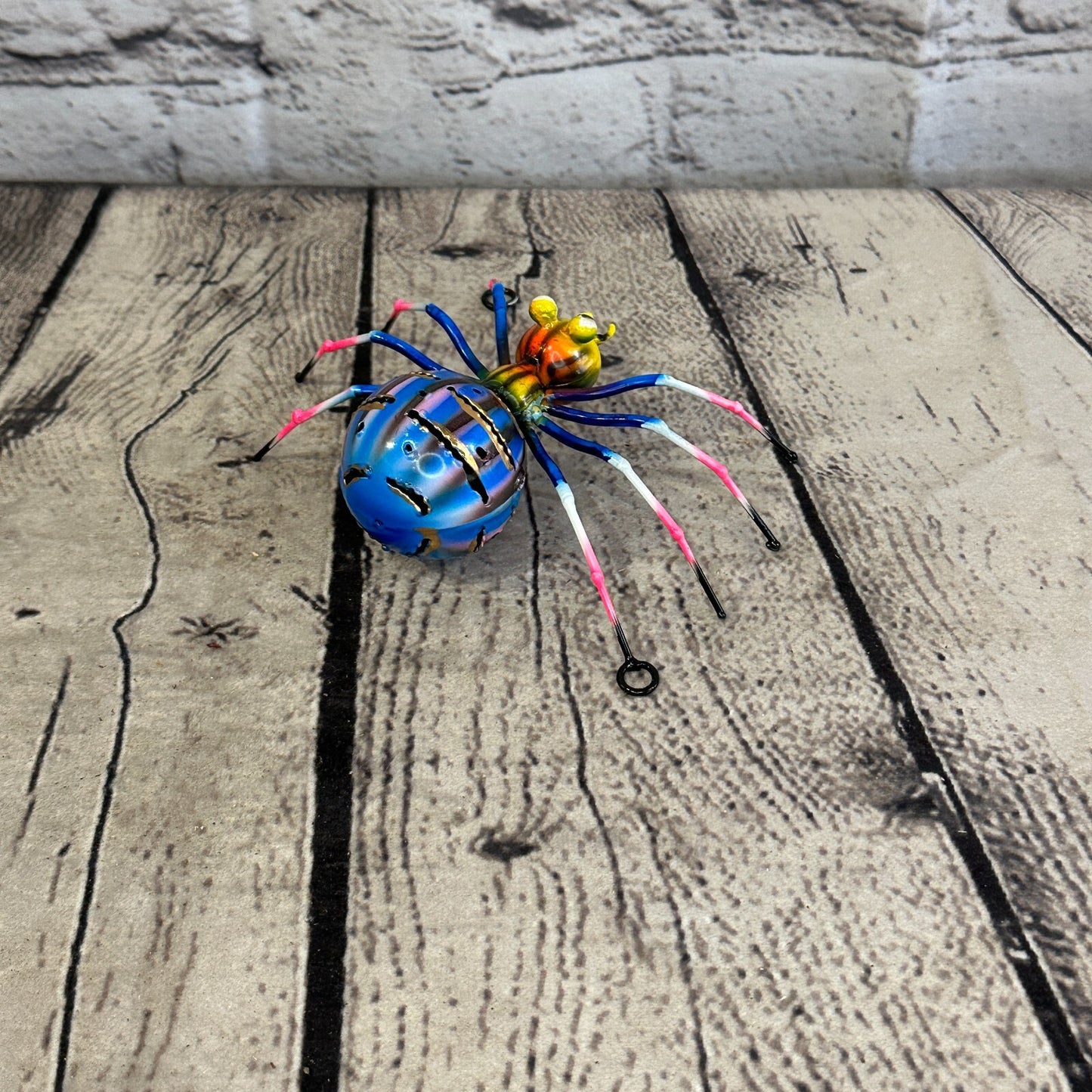 12cm x 8cm Blue Yellow Spider Bug Metal Tin Wall Hanging Ornament Painted Statue