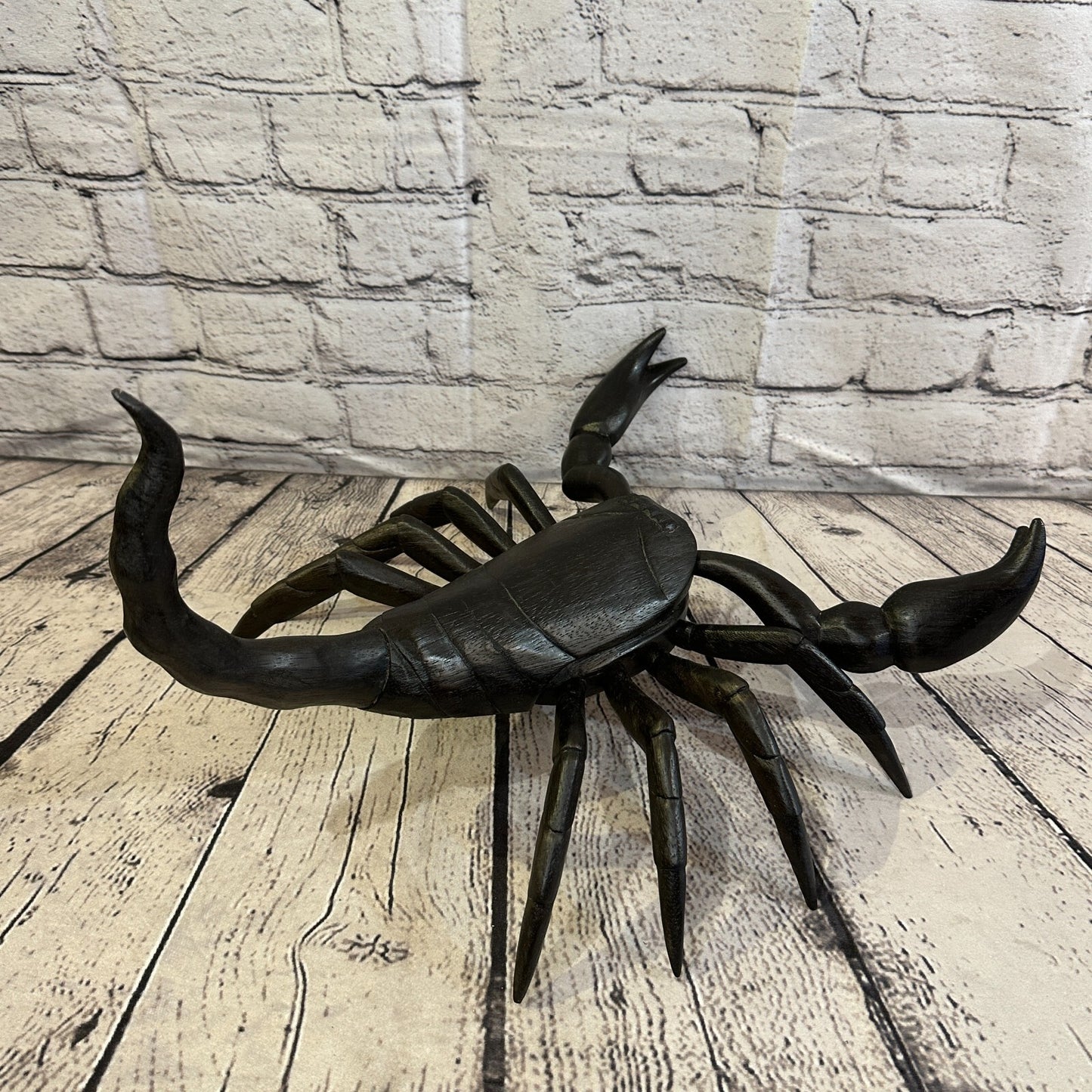 40cm x 30cm Wooden Scorpion Carving Hand Carved Walking Spider Tarantula Statue
