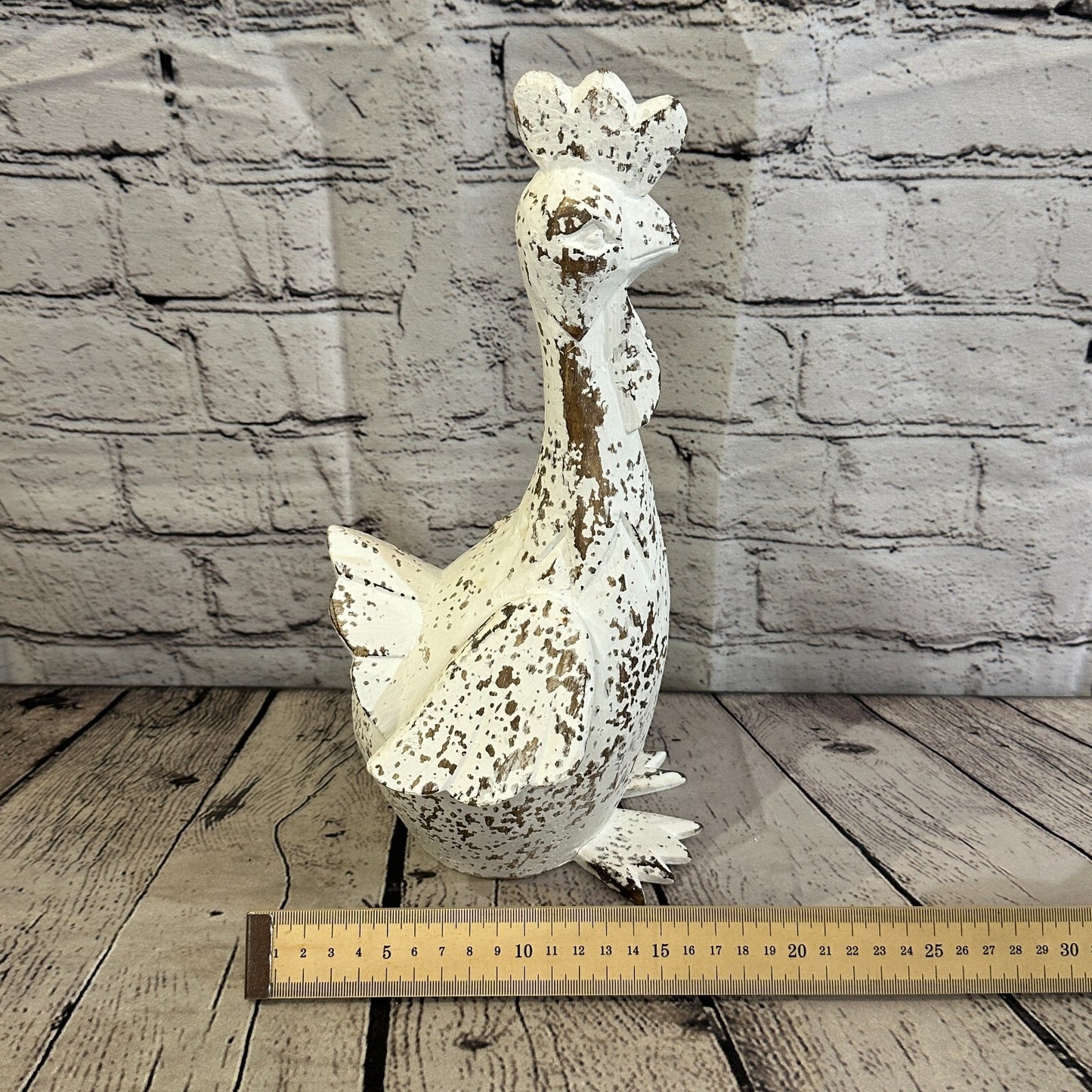 30cm x 15cm White Shabby Wooden Rooster Cockerel Retro Collectable Hand Carved