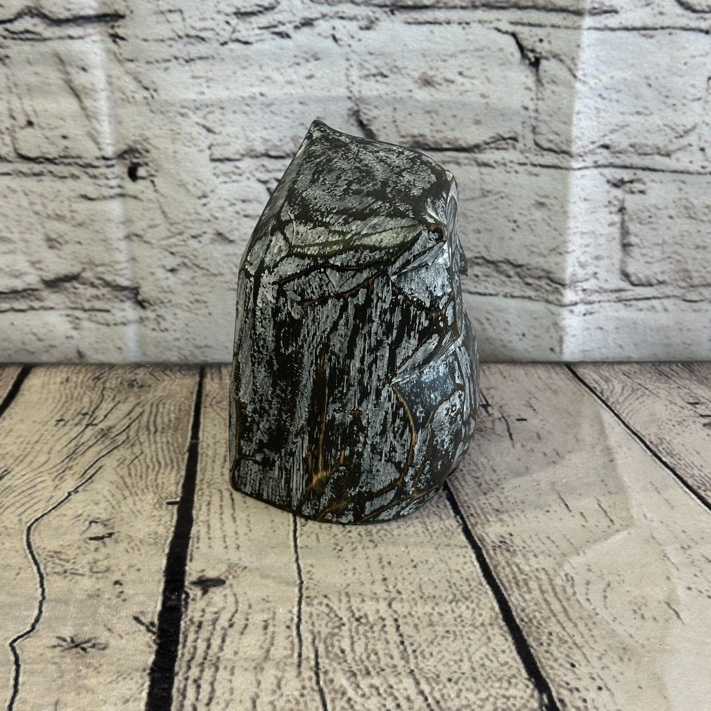 12cm x 10cm Black Flower Wooden Shabby Owl Statue Ornament Fair Trade Handcarved