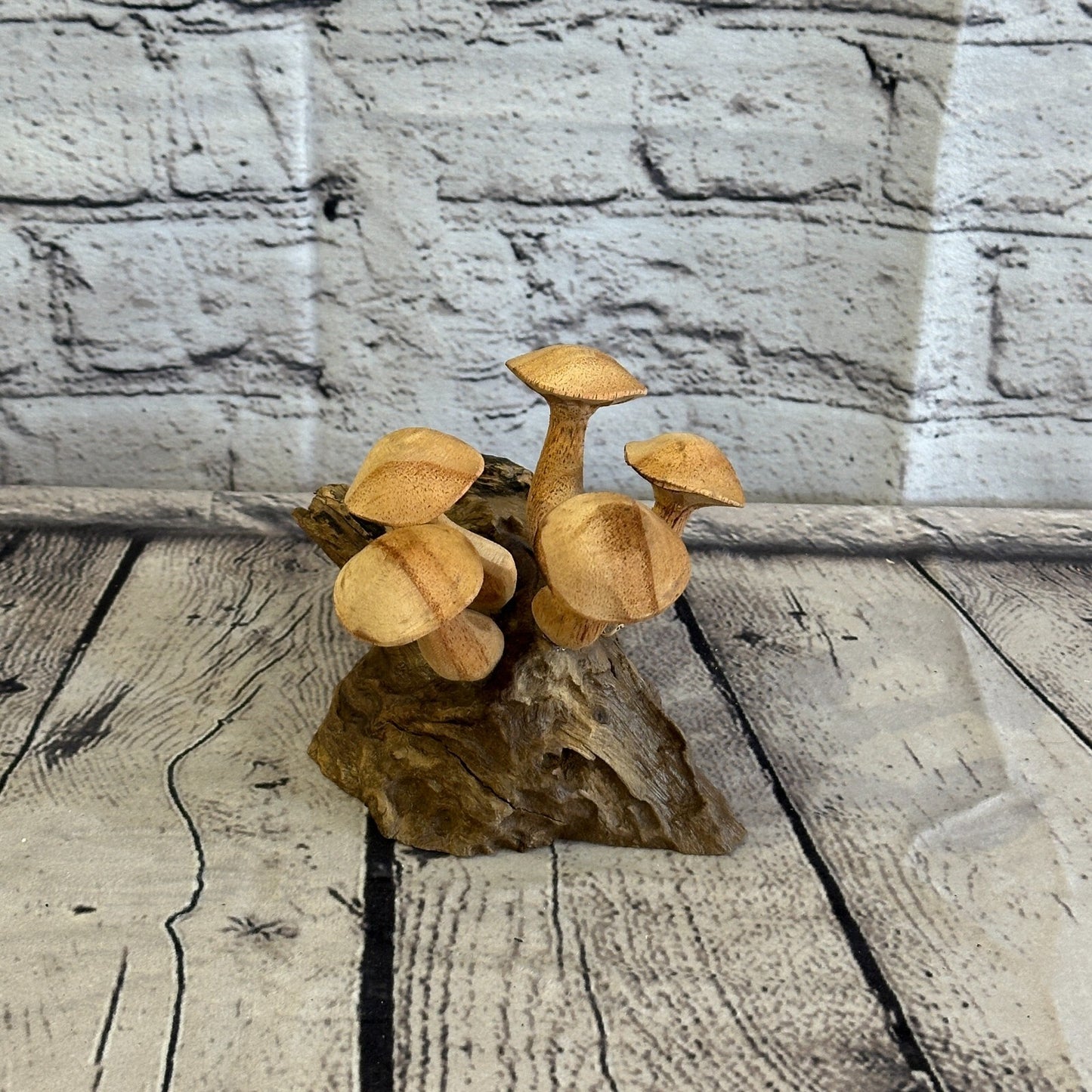Five Button Mushrooms Parasite Ornament Natural Carving Fairtrade Wooden