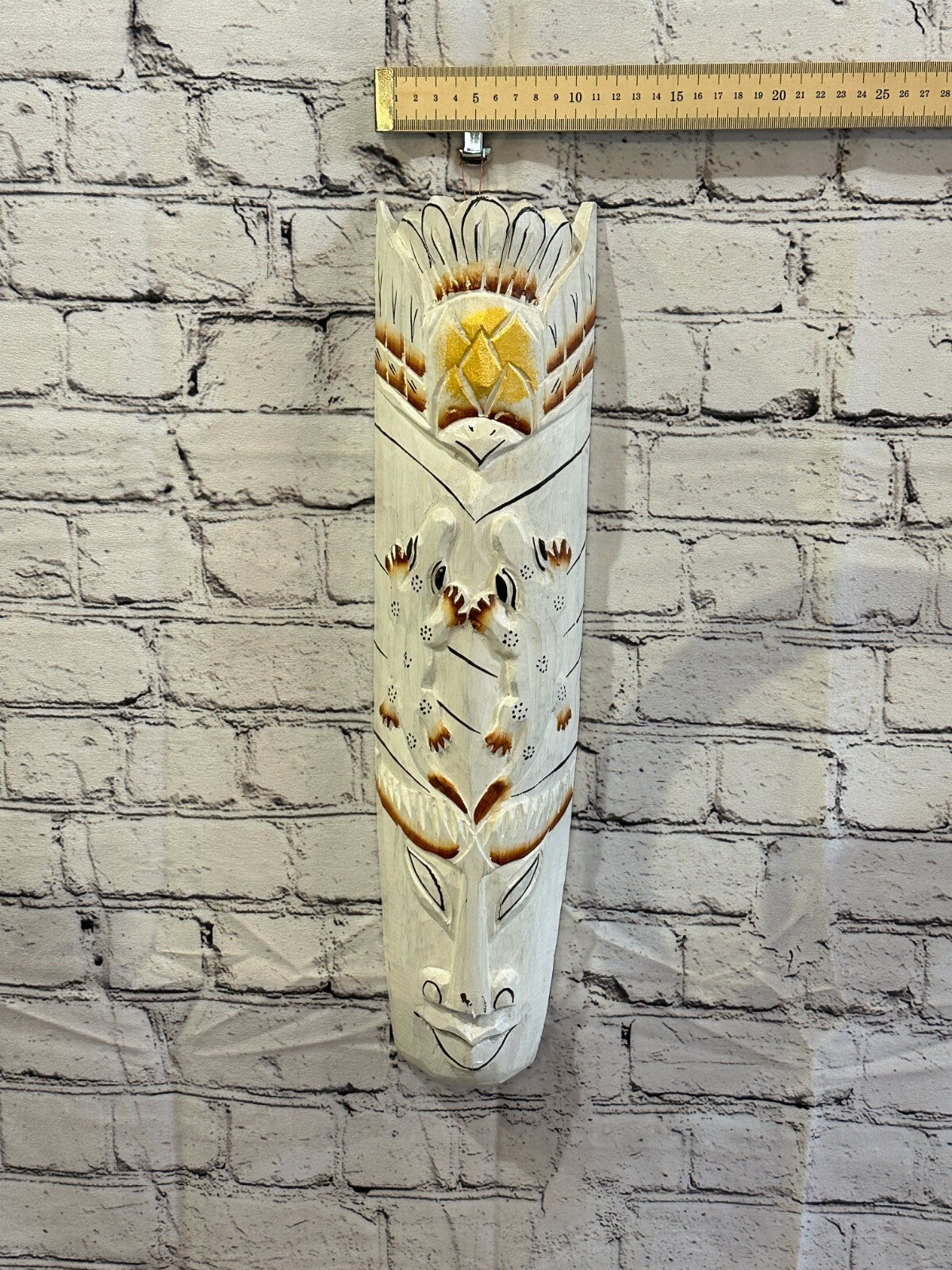 50cm White Gecko Hand Carved Fair Trade Wooden Animal Wall Art Hang Mask