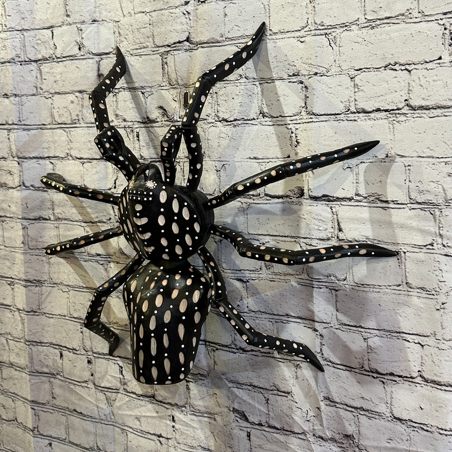 50cm x 45cm Wood Dark Spider Carving Hand Carved Walking Spider Tarantula Statue